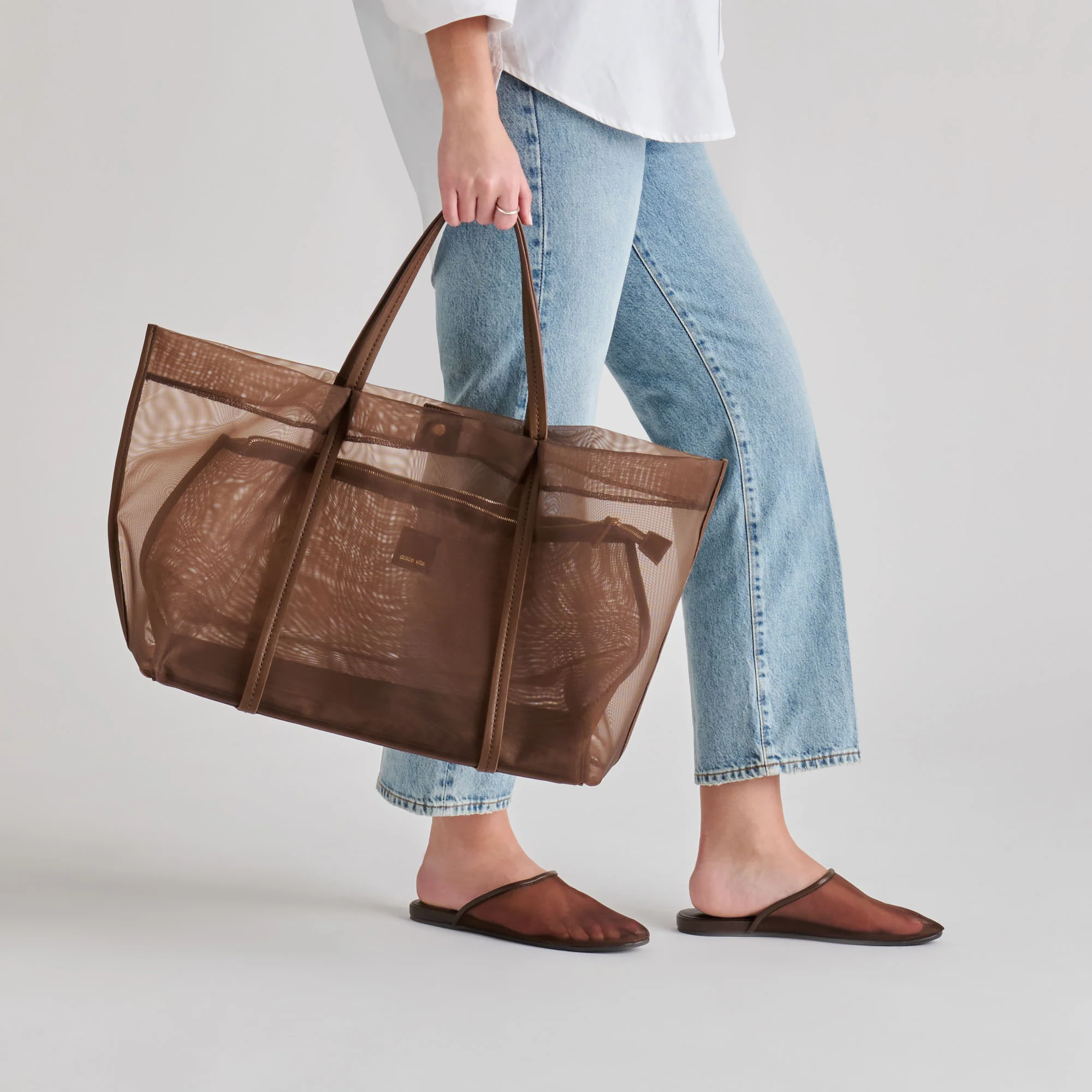 AISLIN TOTE CHOCOLATE MESH - Image 3