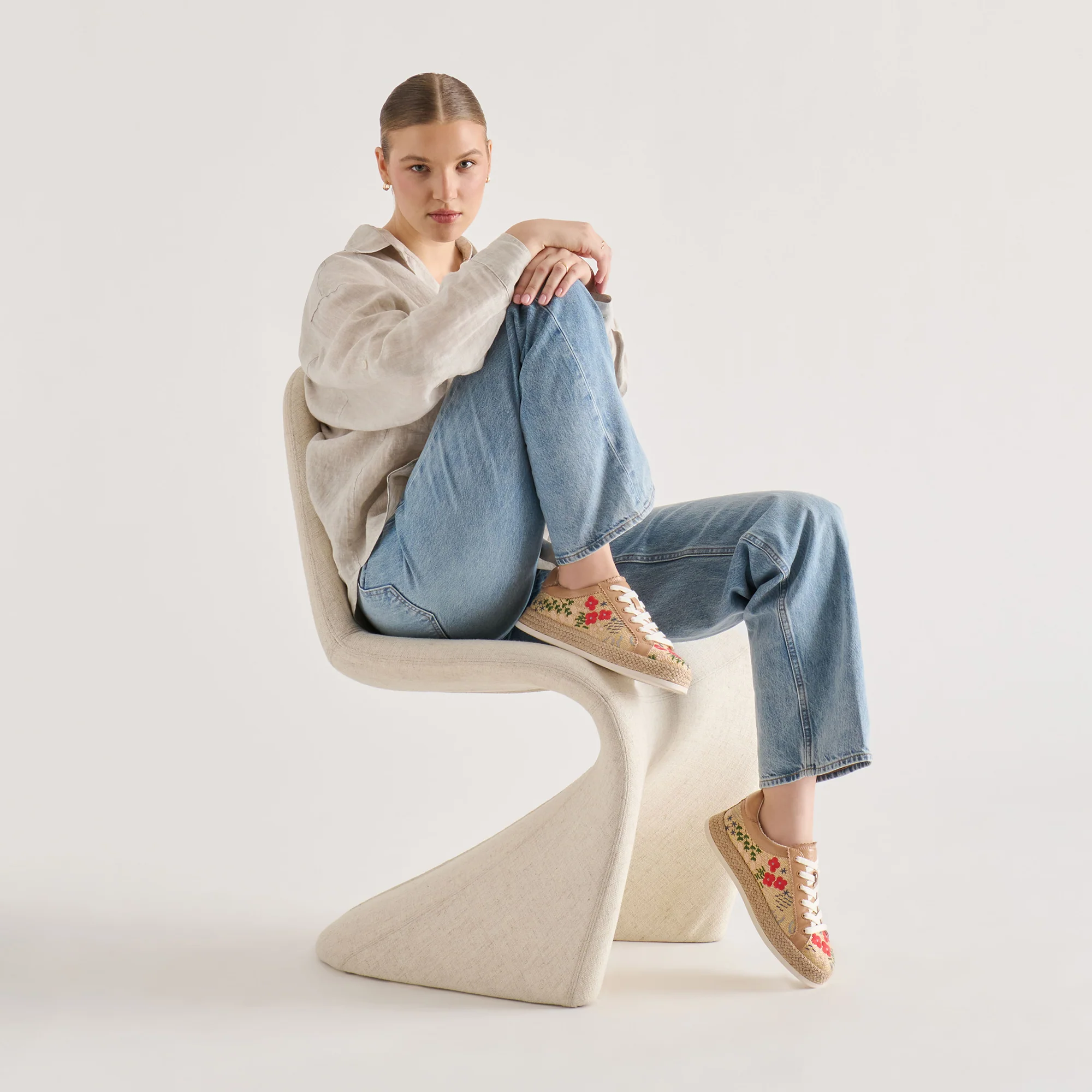 AZALIA SNEAKERS SAND FLORAL RAFFIA - Image 2