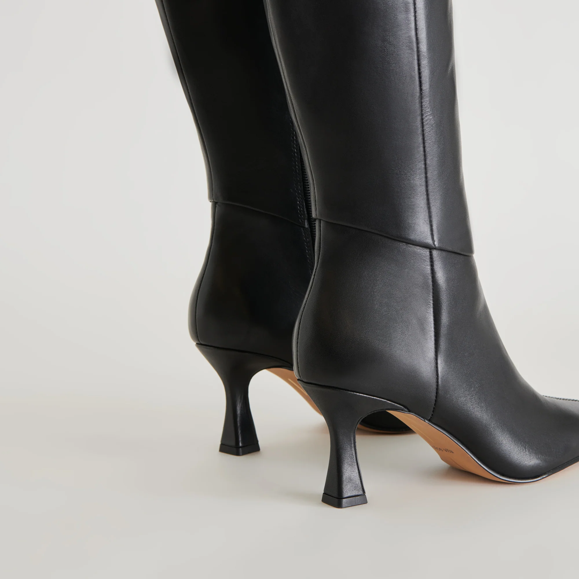 GYRA WIDE CALF BOOTS BLACK LEATHER - Image 14