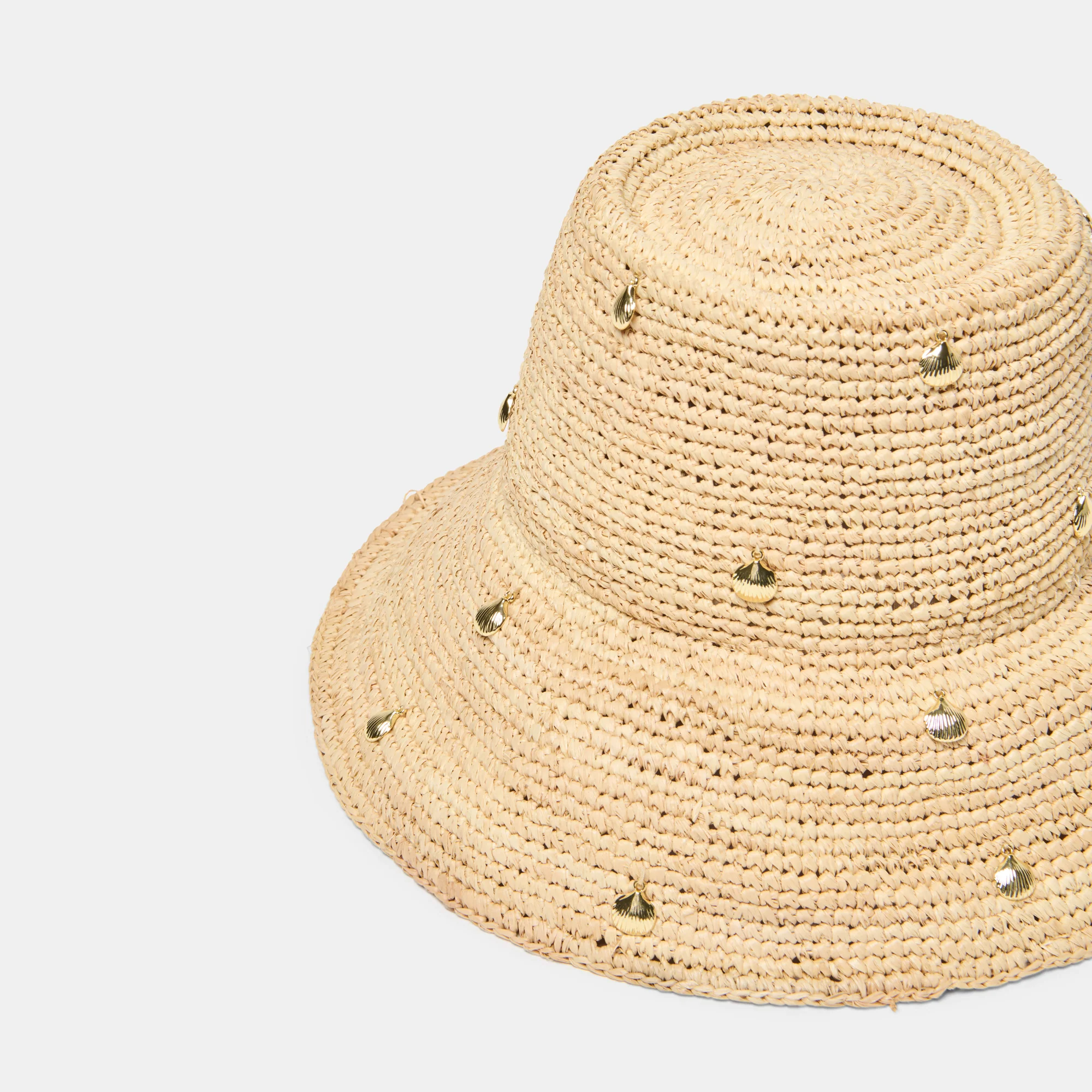 STRAW CLOCHE WITH CHARMS NATURAL - Image 3