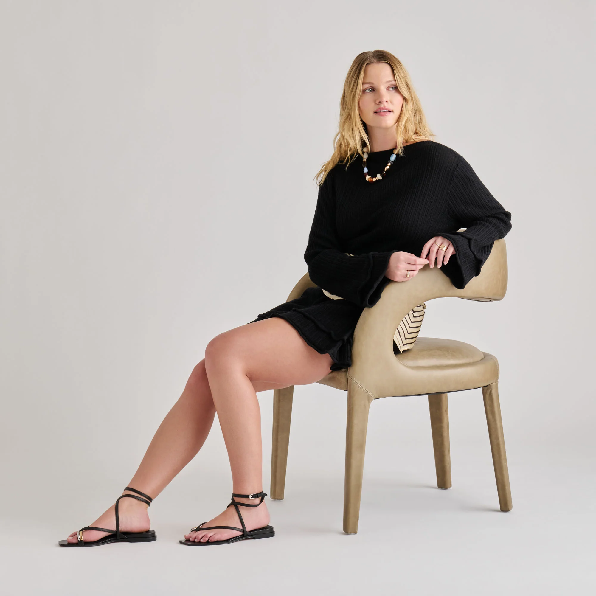 TYRICE SANDALS BLACK LEATHER - Image 2