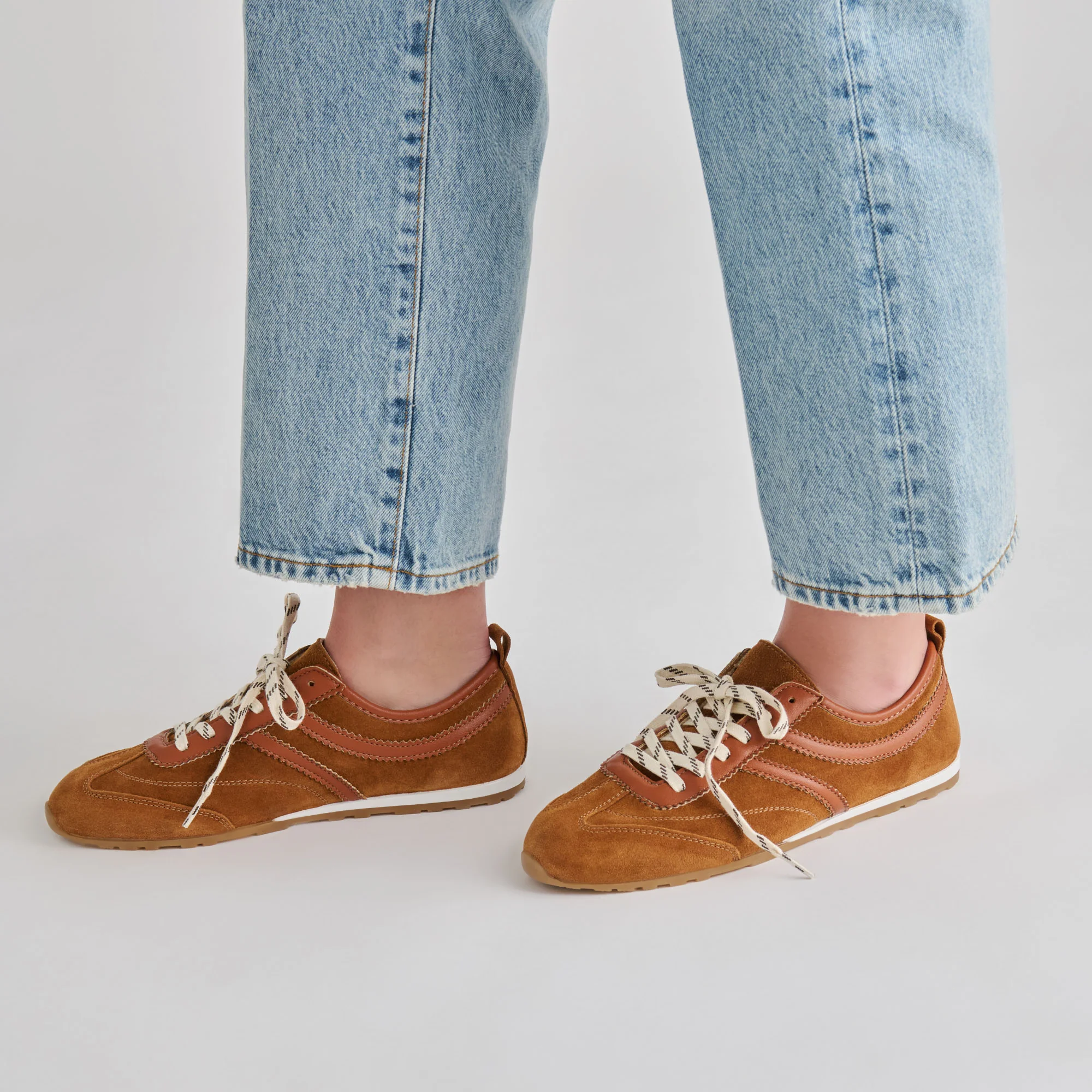 VIPER SNEAKERS COGNAC SUEDE - Image 2